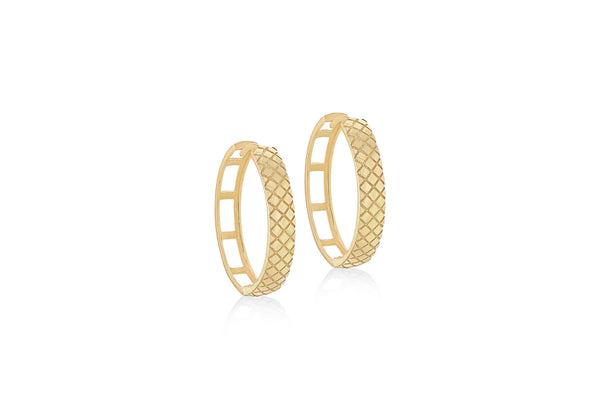 9ct Yellow Gold Quilted Midi Hoop Earrings