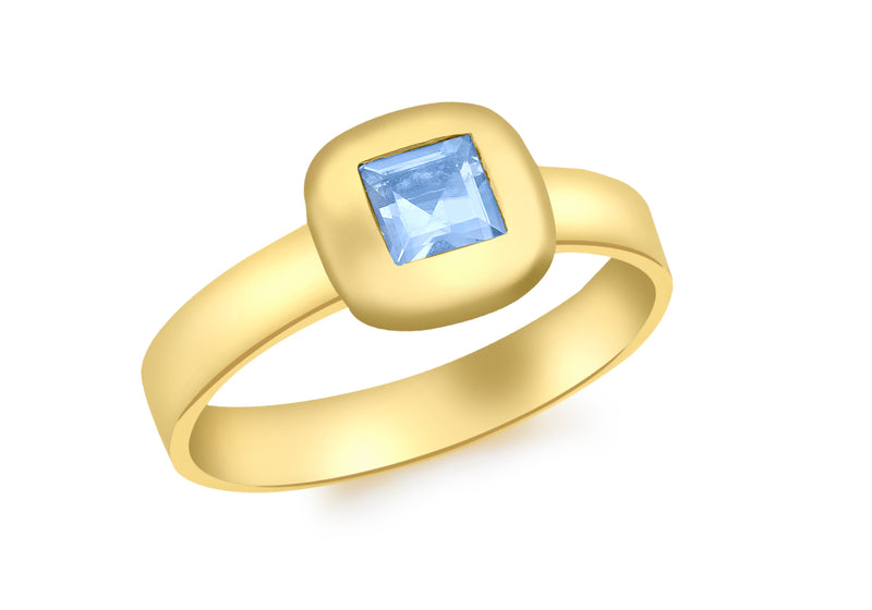 9ct Yellow Gold Square Blue Swiss Topaz Ring