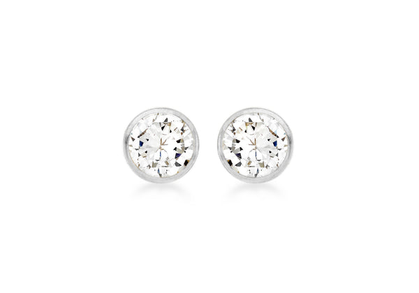 18ct White Gold Zirconia Stud Earrings