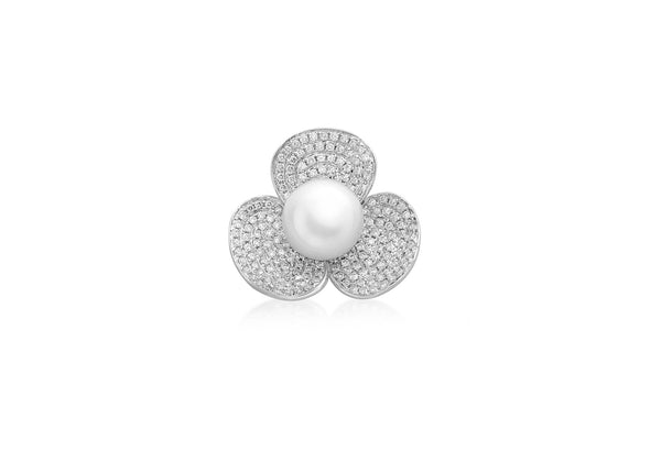 18ct White Gold 0.75t Diamond and Pearl Flower Pendant