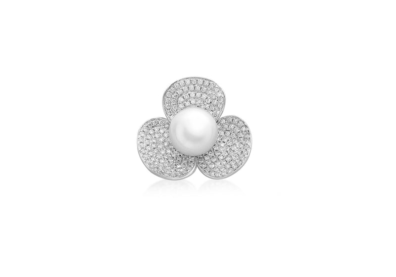 18ct White Gold 0.75t Diamond and Pearl Flower Pendant