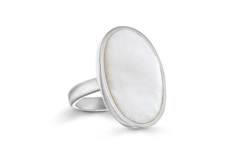 SILVER OVAL WHITE MOP Ring
