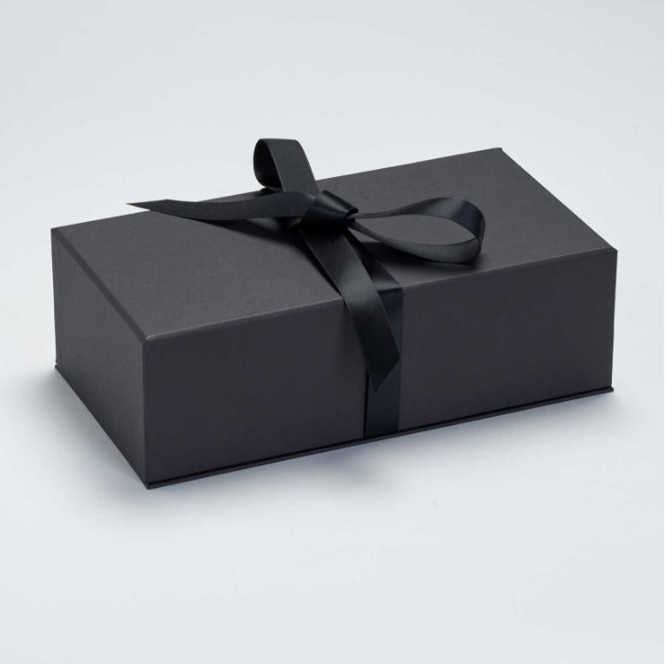 Harper Kendall Luxury Engagement Gift Box Set9